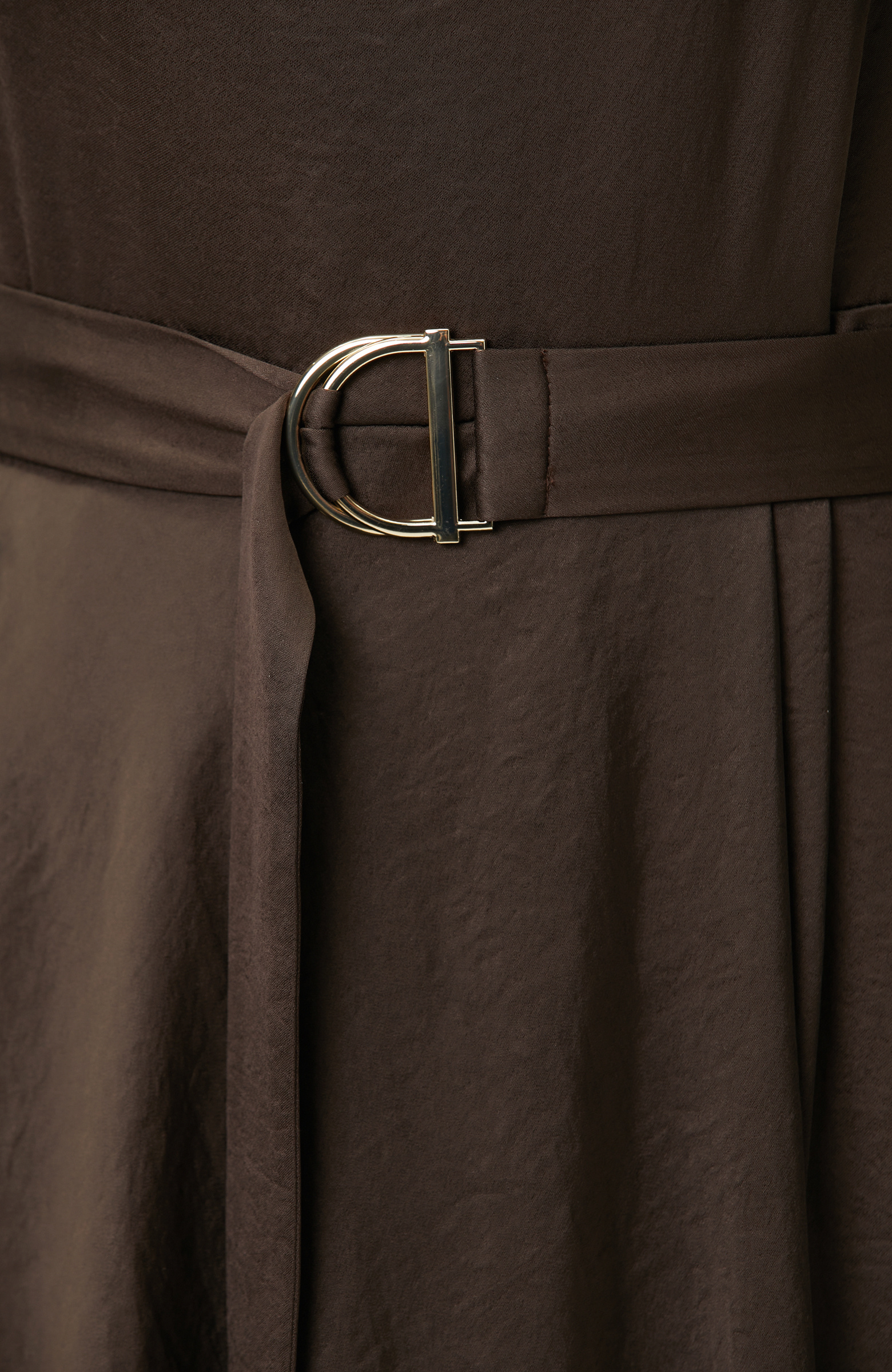 Bitter Brown Degaje Neck Dress