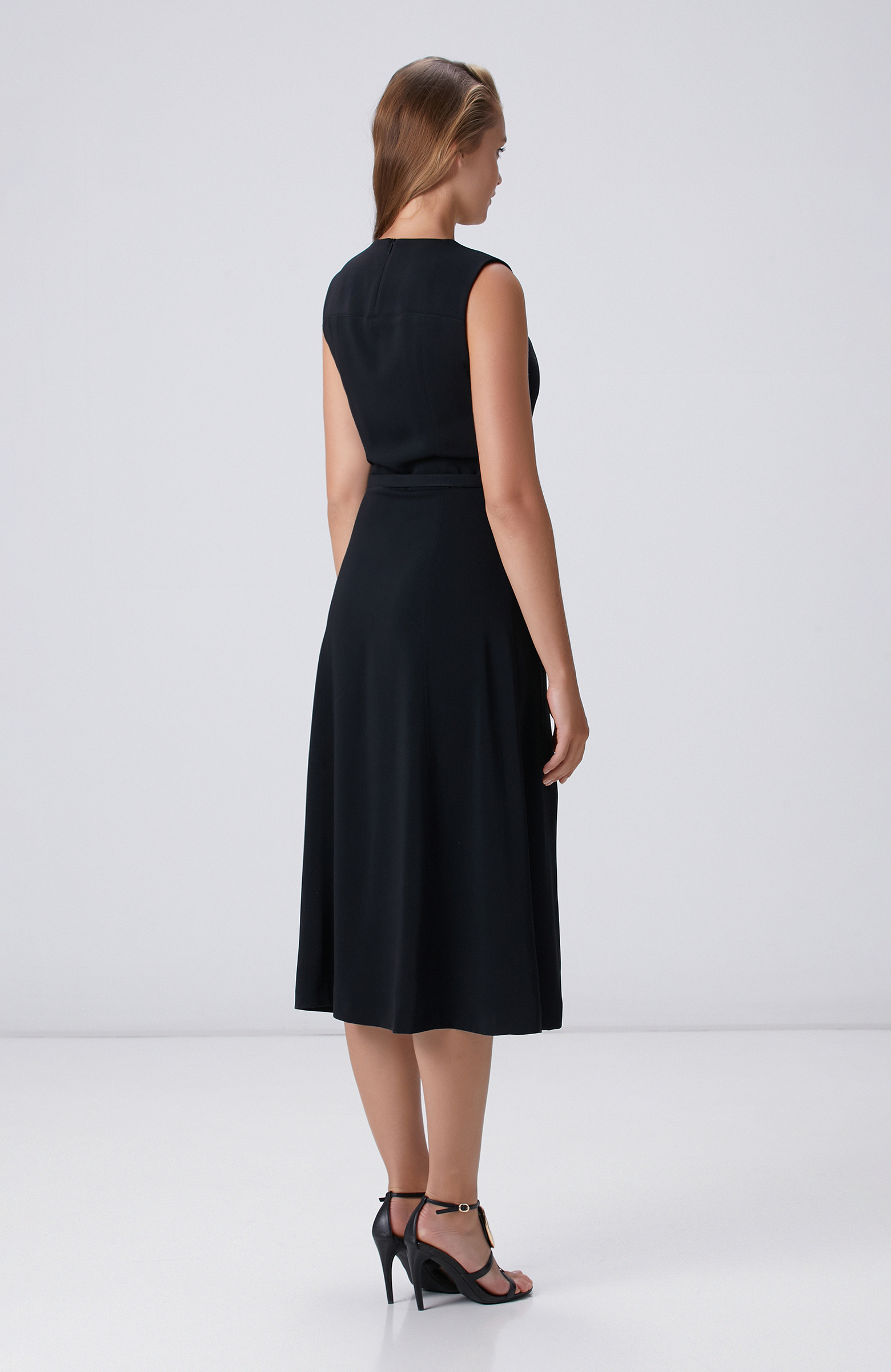 Siyah Fermuarlı Elbise