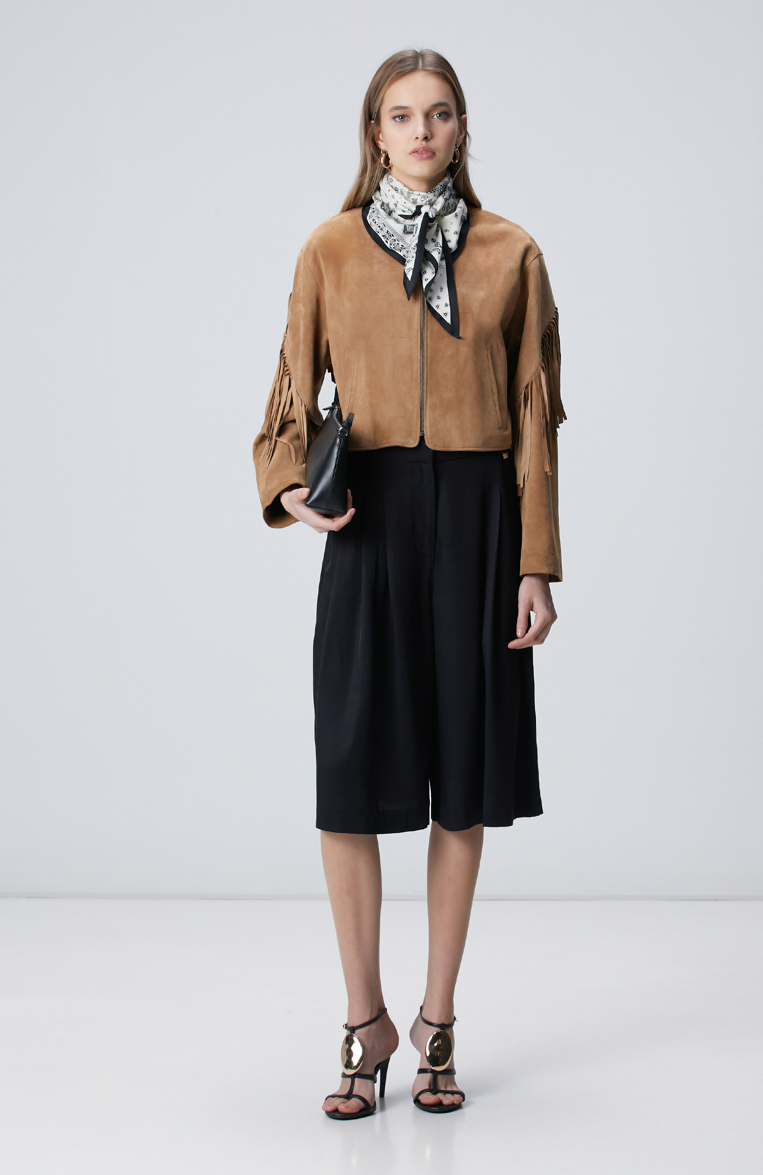 Camel Püsküllü Süet Deri Ceket