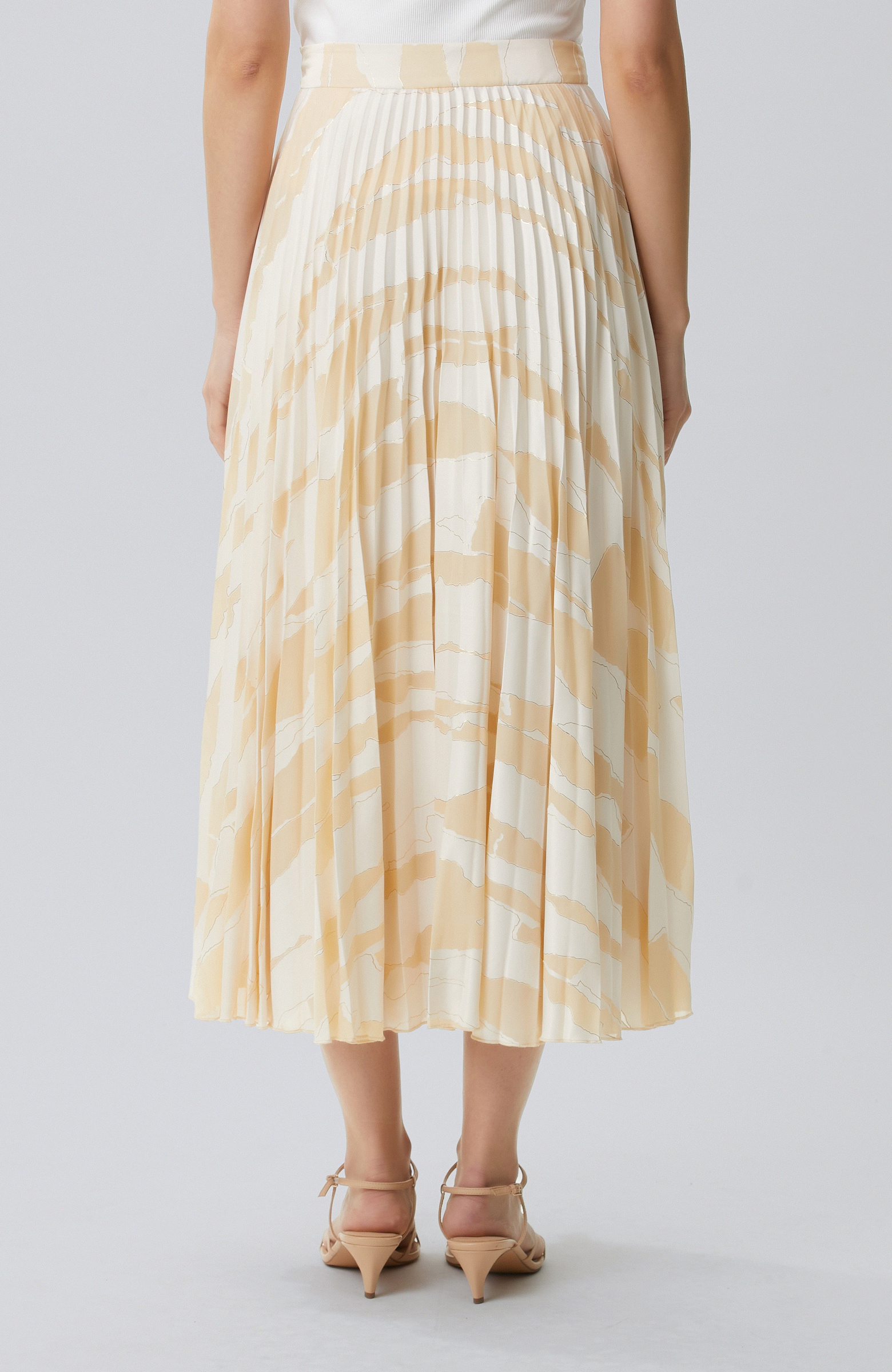 Bej Desenli Pileli Etek