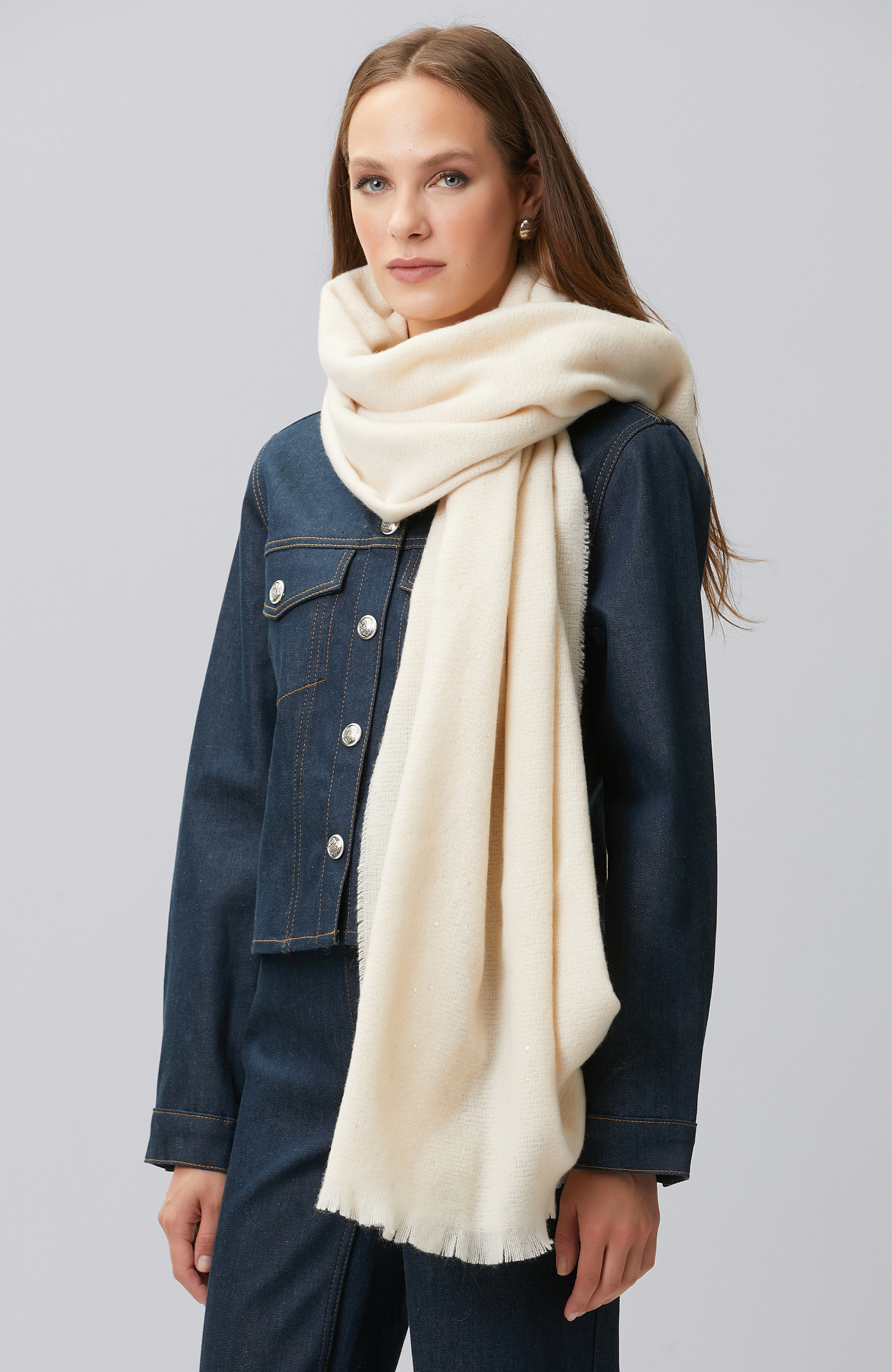 Off White Lureksi Women's Shawl