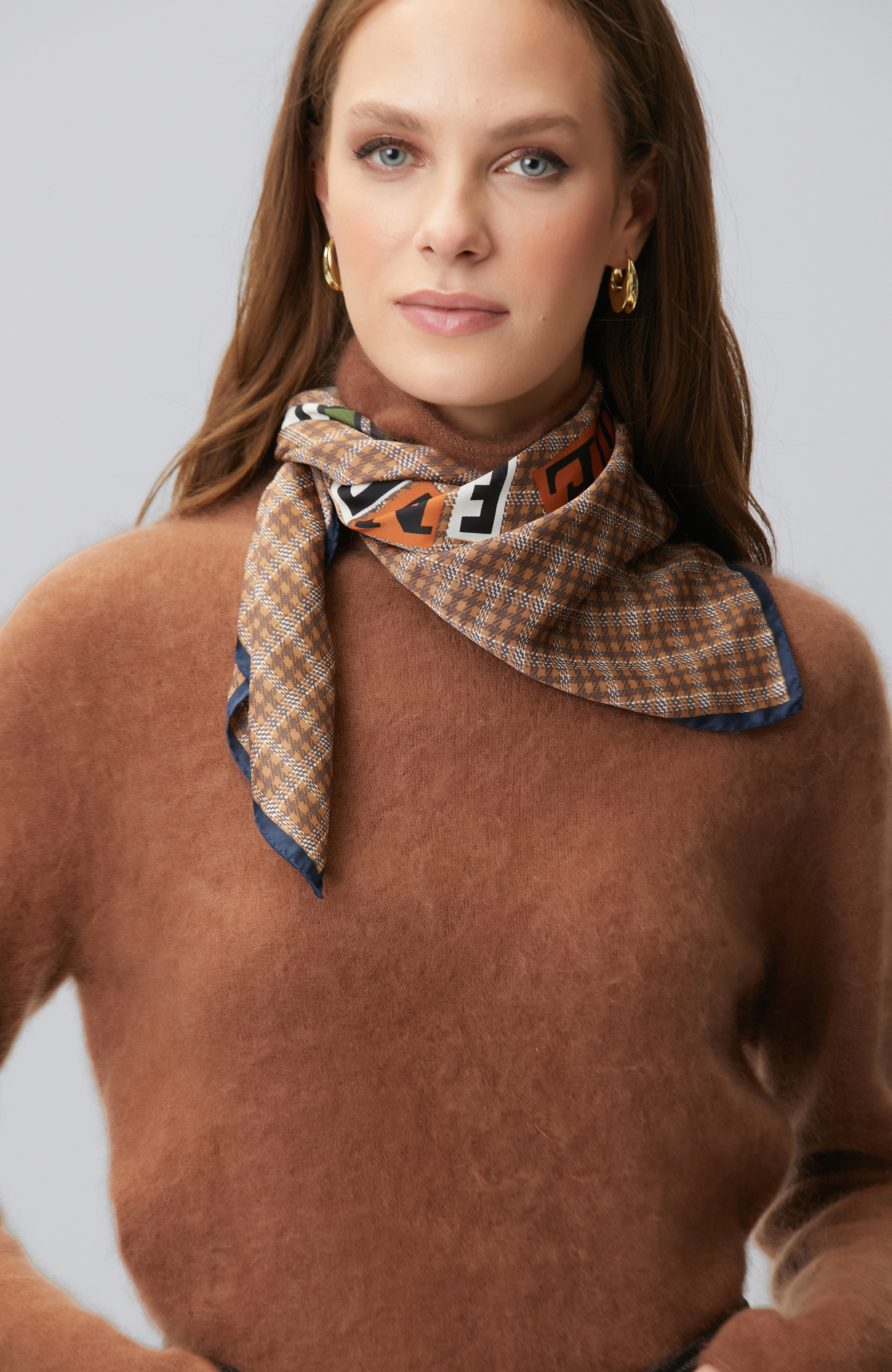 Brown Slogan Detailed Women's Scarf