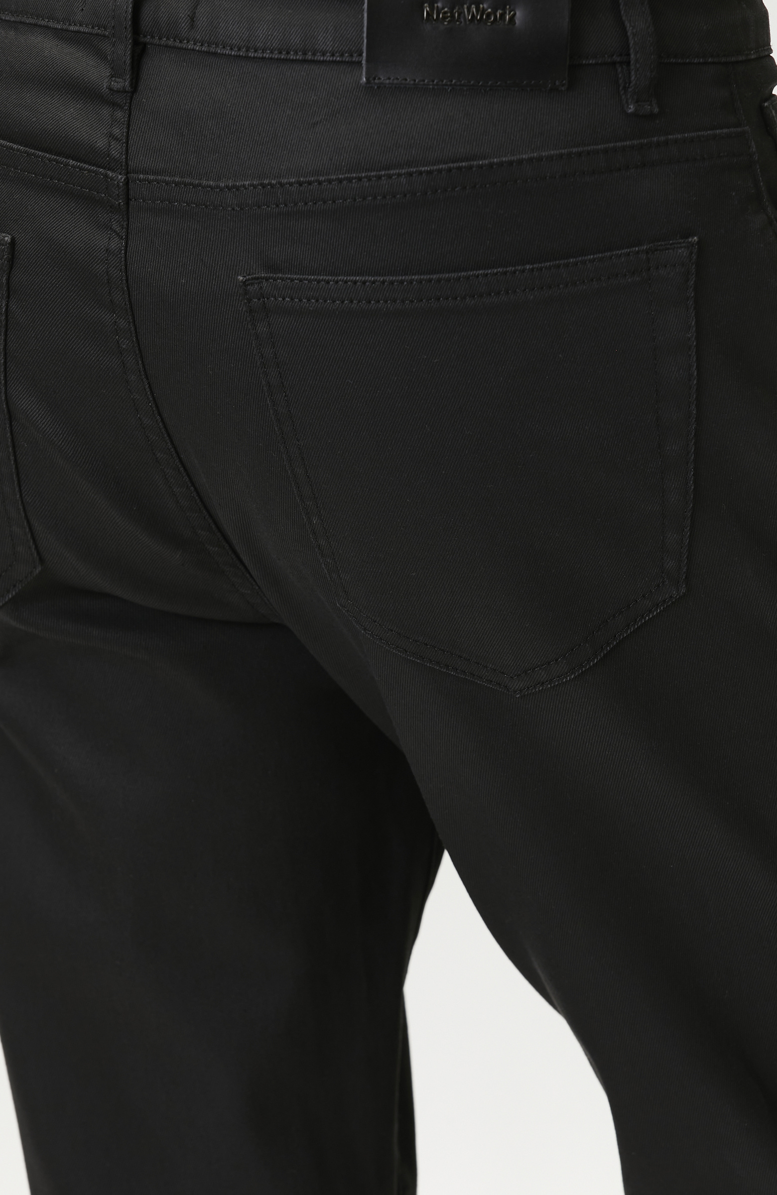 Siyah Kaplamalı Denim Pantolon