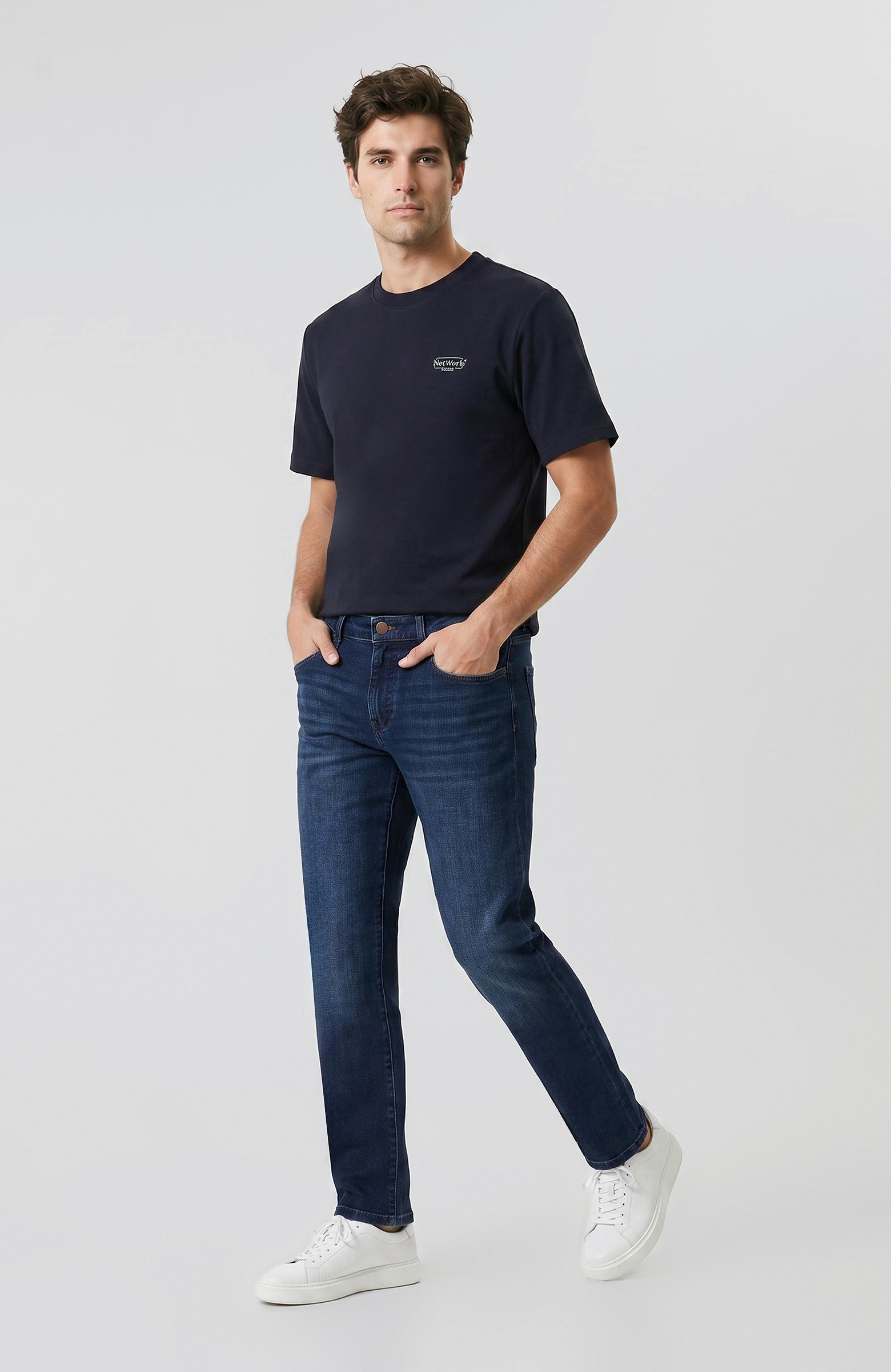 Lacivert Nakış Detaylı T-shirt