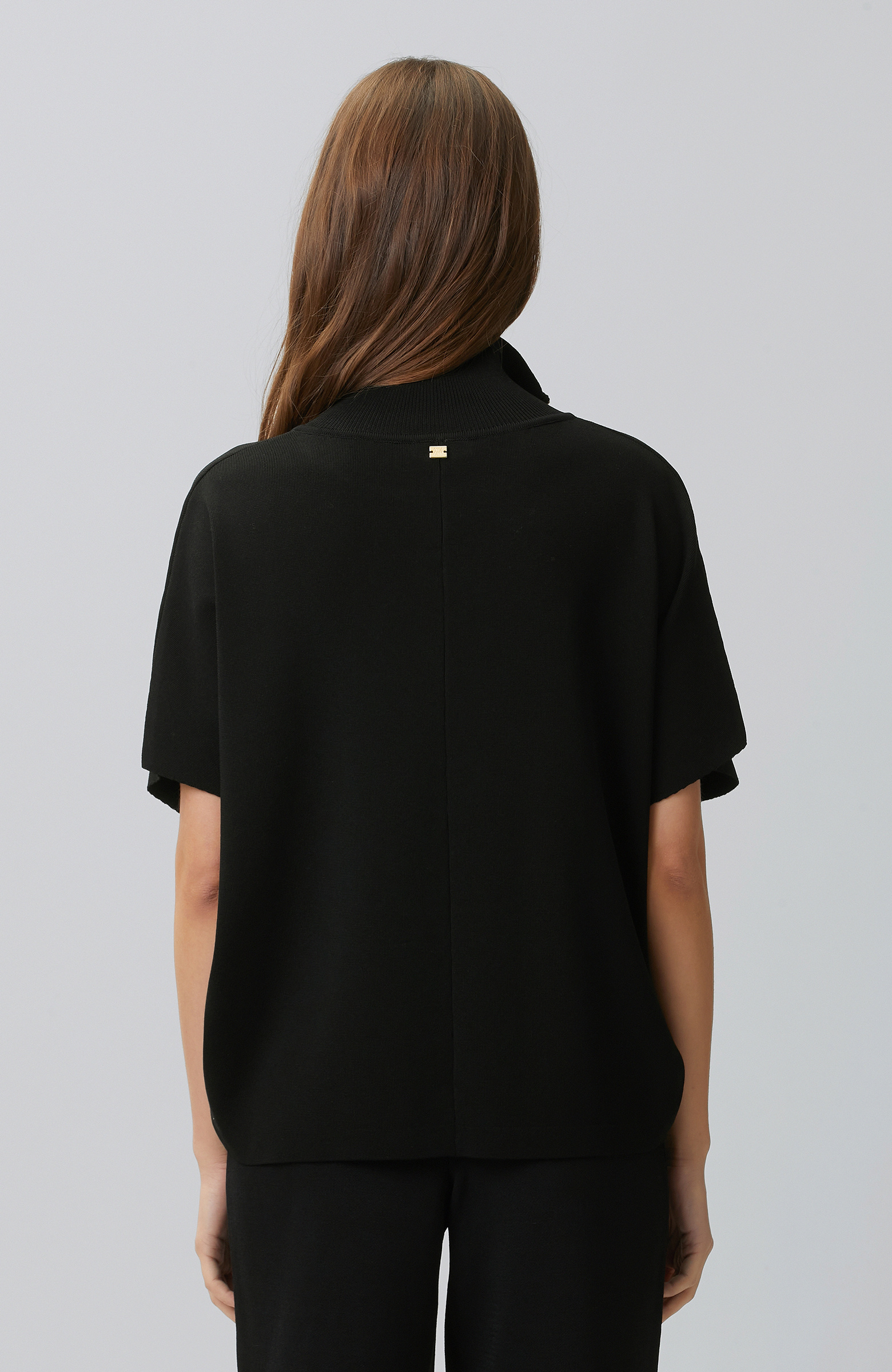 Black Loose Form Basic Knit Sweater