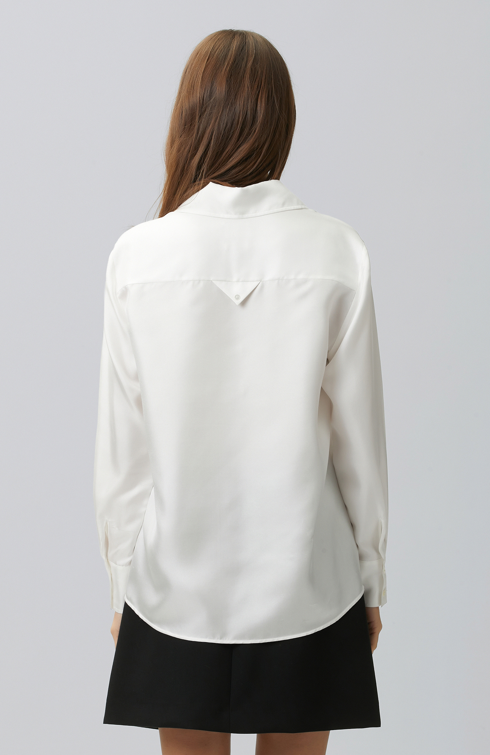 Kırık Beyaz Limited İpek Twill Gömlek