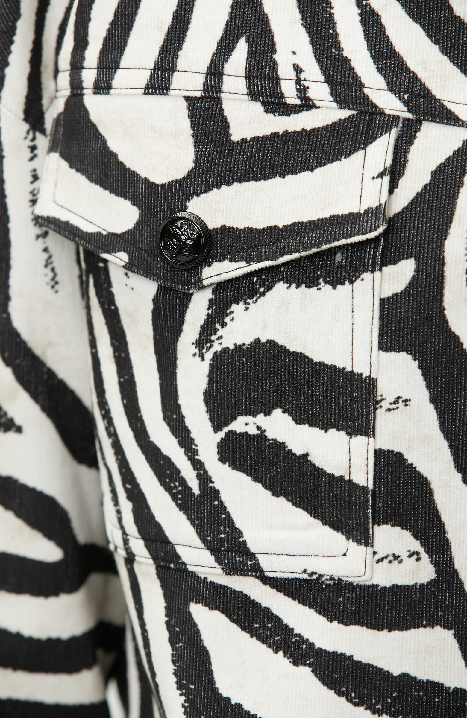 Siyah Kırık Beyaz Animal Print Desenli Mont