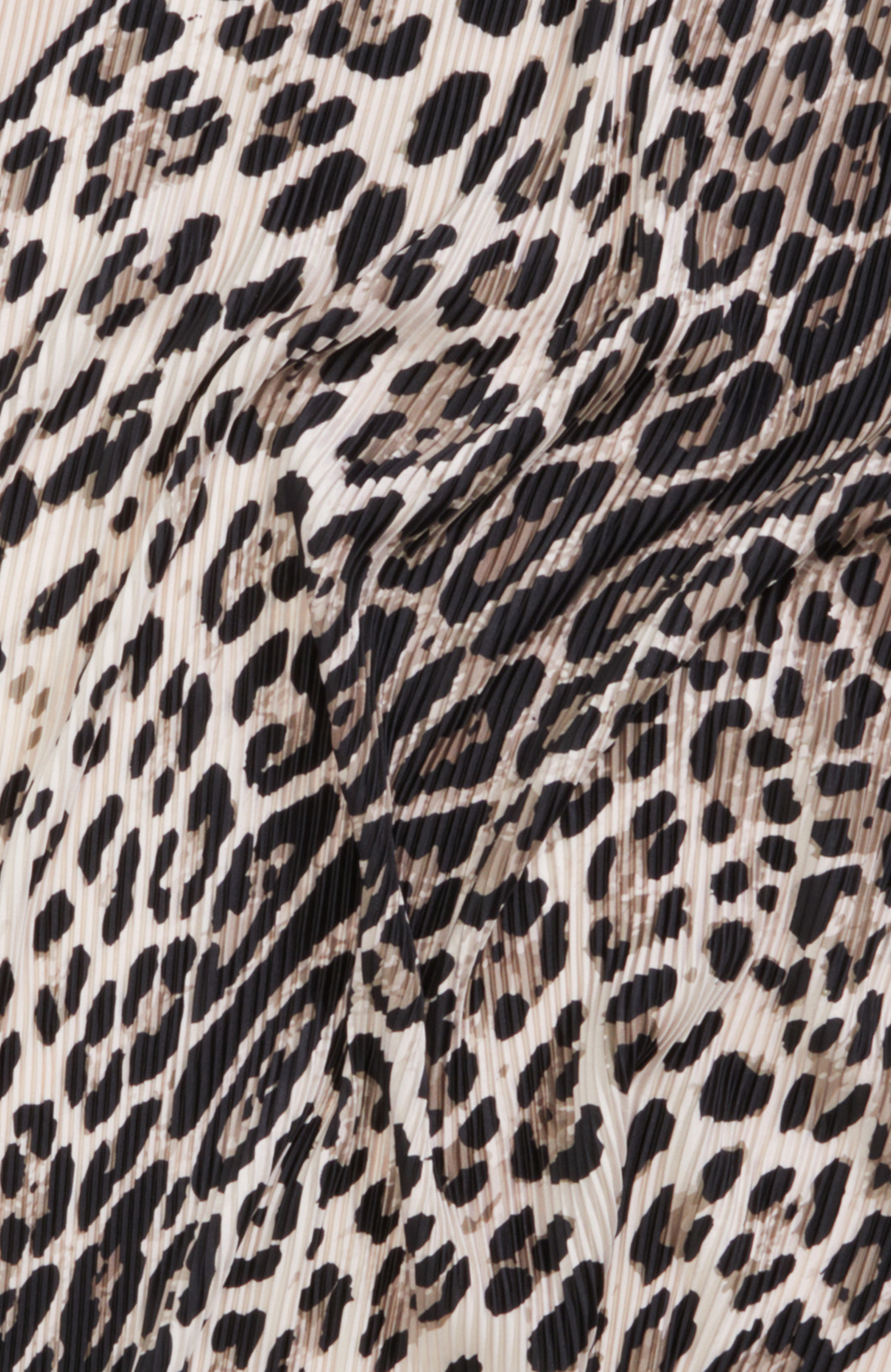 Kahverengi Leopar Plise Detaylı Kadın Fular