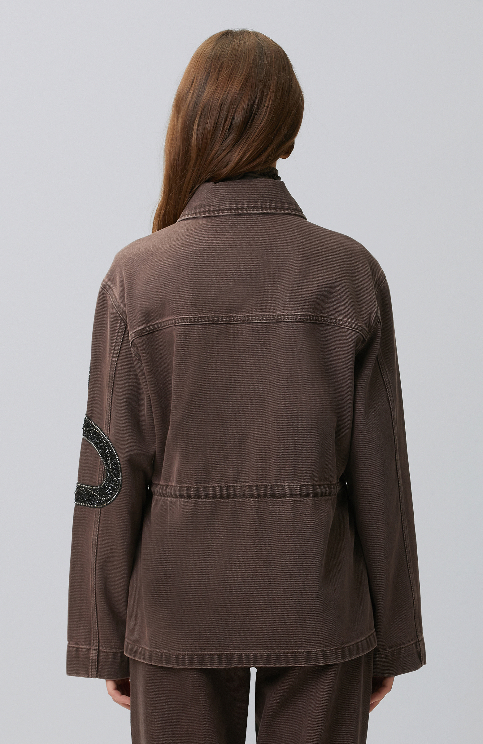 Regular Fit; Ceket Yaka; Cepli; Patch Detaylı; Denim Mont