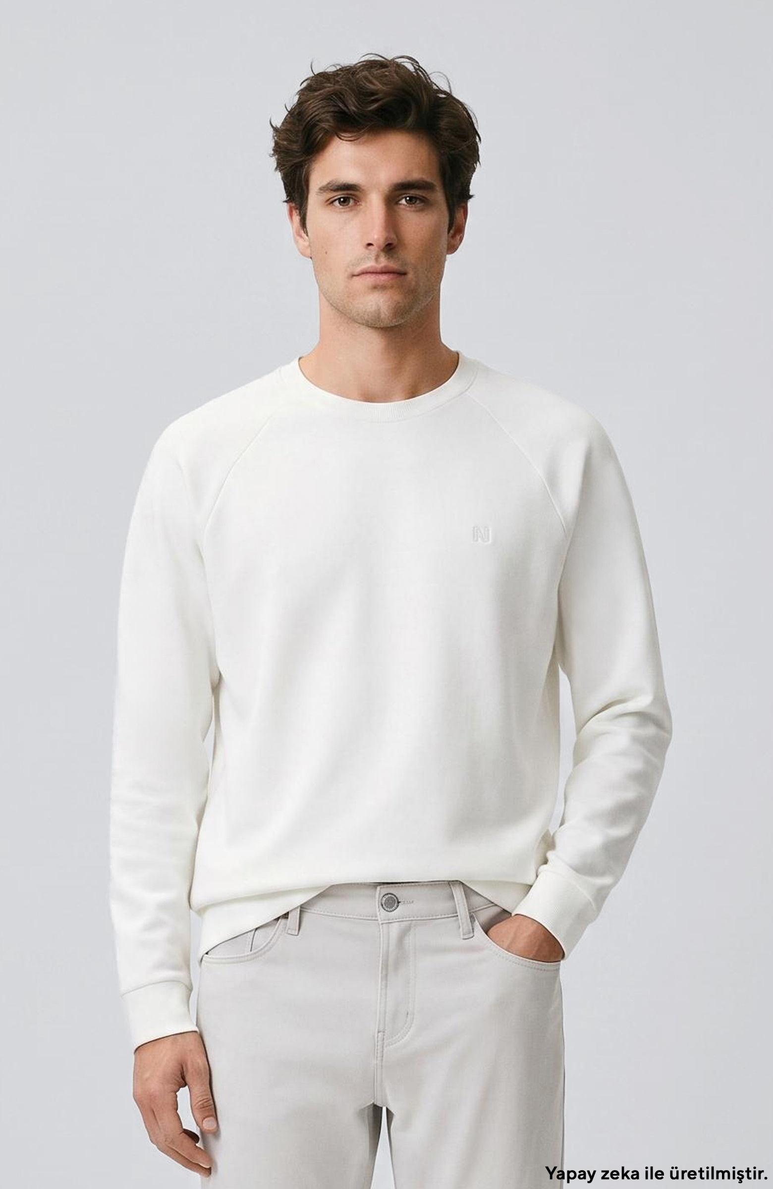 Kırık Beyaz Bisiklet Yaka Basic Sweatshirt