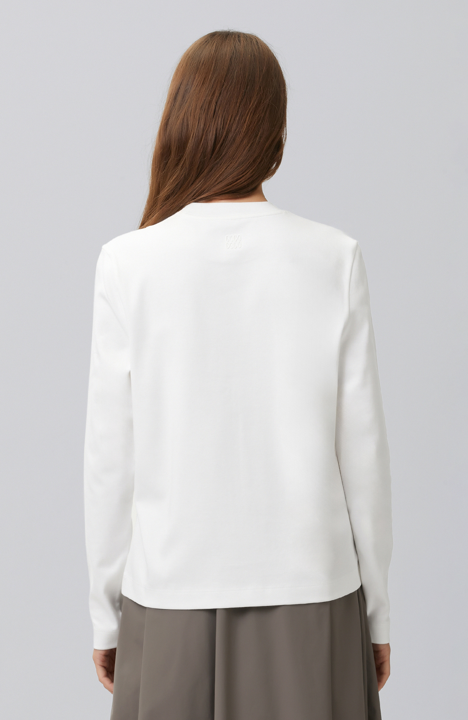 Beyaz Bisiklet Yaka Basic Sweatshirt
