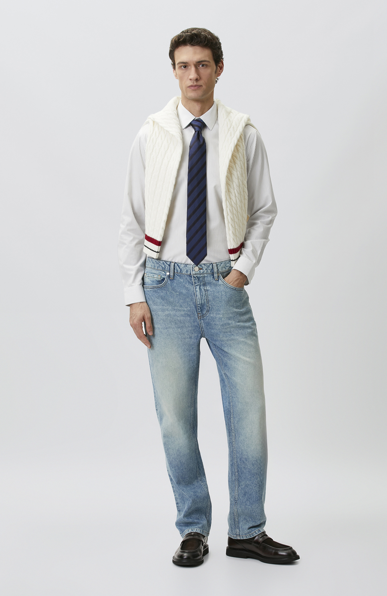 Açık Mavi Straight Fit Denim Pantolon