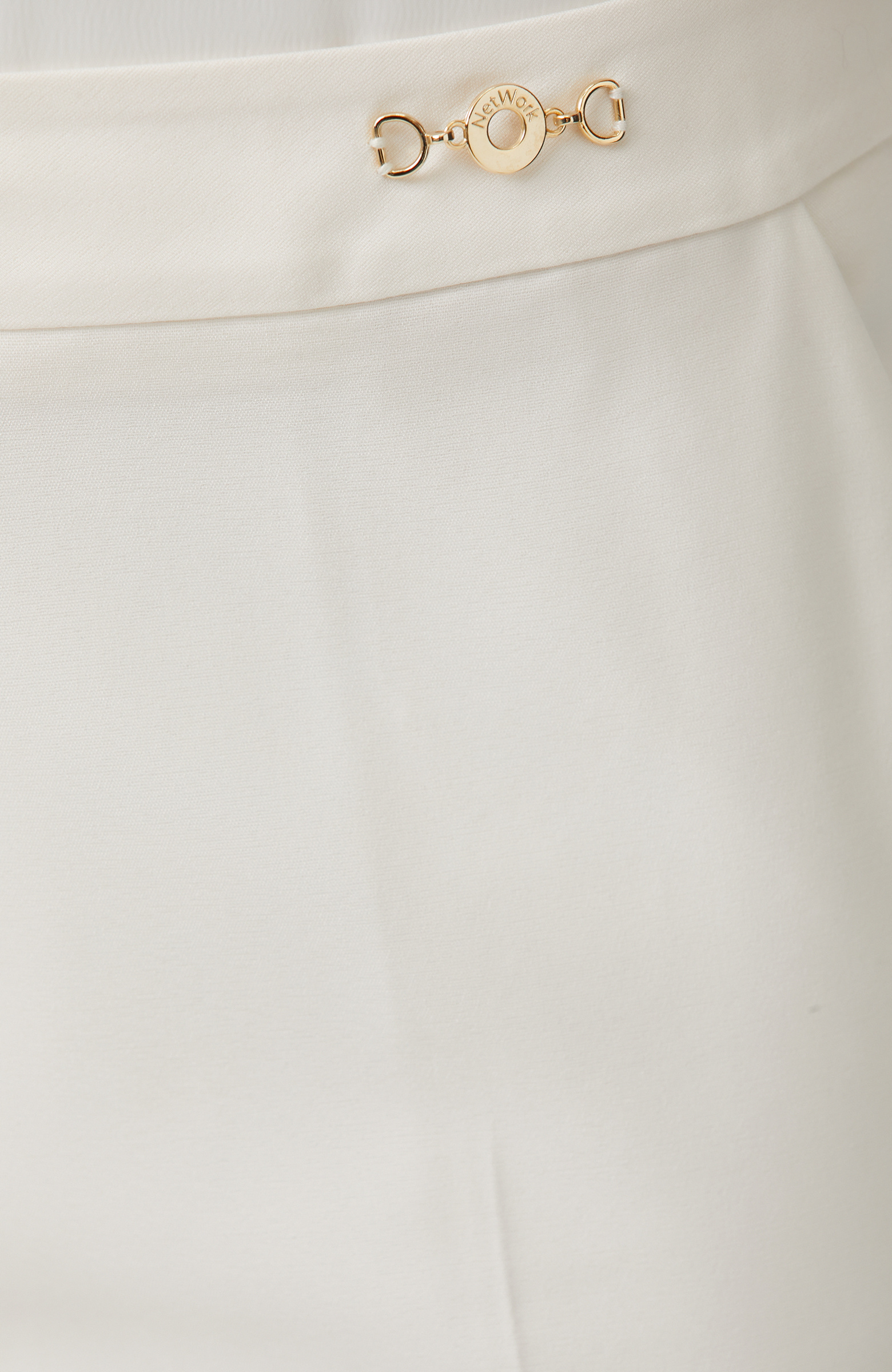 Kırık Beyaz Dar Paça Aksesuarlı Skinny Pantolon