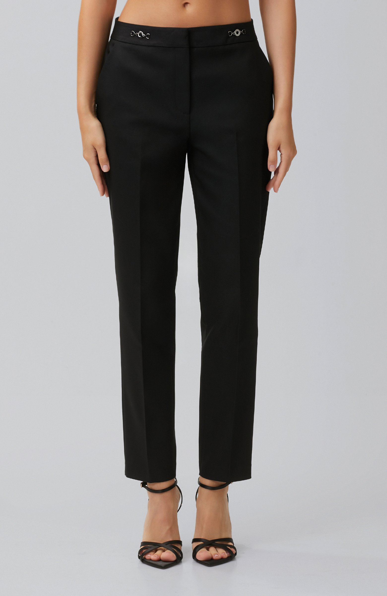 Siyah Dar Paça Aksesuarlı Skinny Pantolon